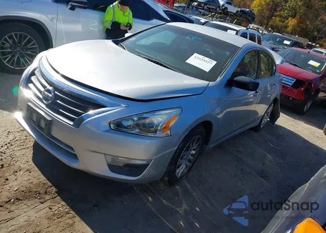2014 Nissan Altima 2.5 S z USA, uszkodzony, nr VIN 1N4AL3AP4EC163660